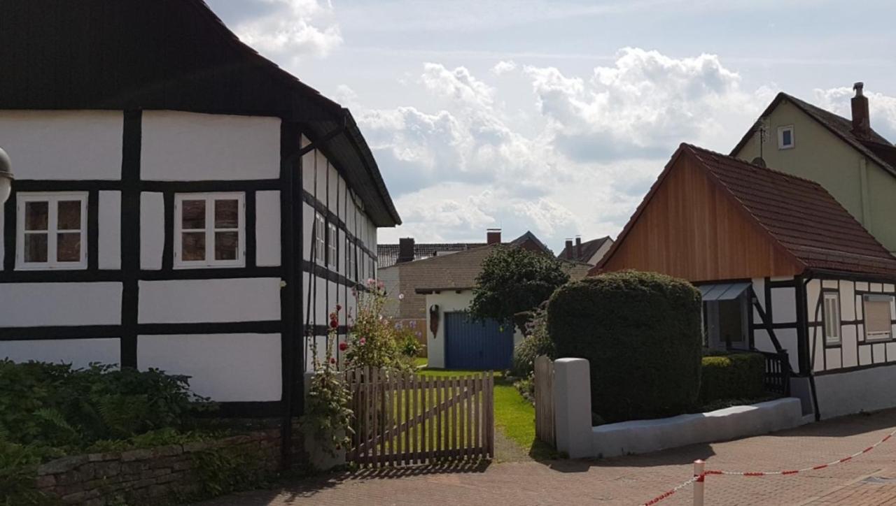 Das Fachwerkhaeuschen Bad Pyrmont Exteriör bild